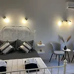 Pirostka Vintage Room
